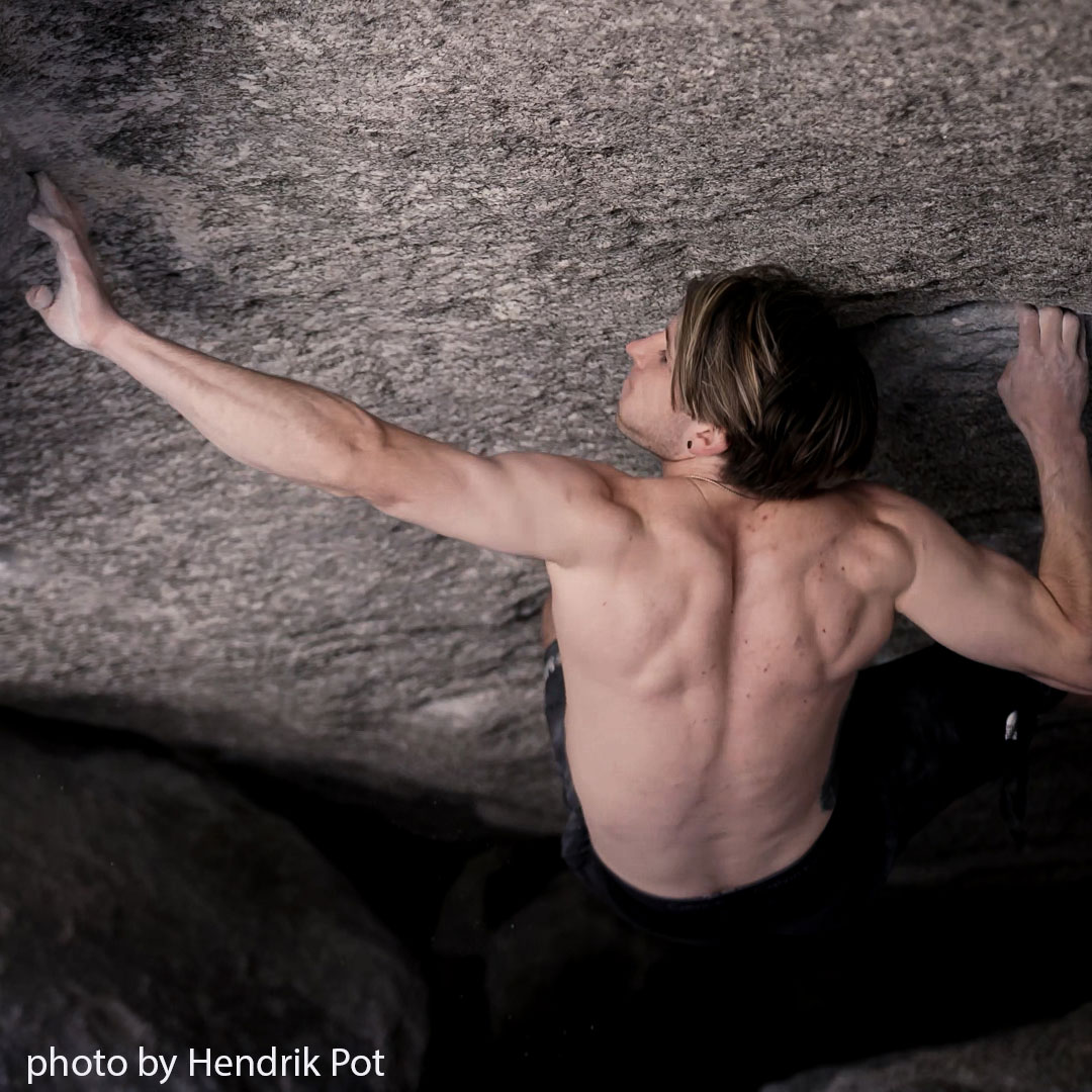 Lincoln Lake Bouldering Featuring Ben Hanna