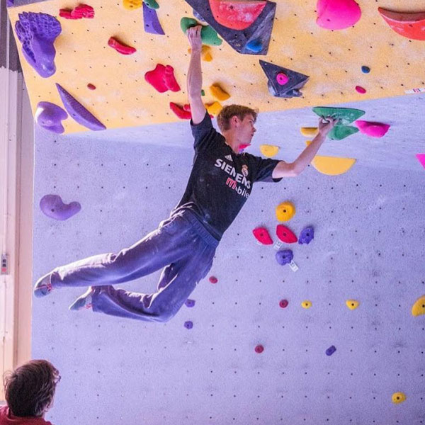 indoor bouldering